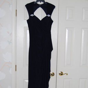 Xscape Brooched Formal Dress